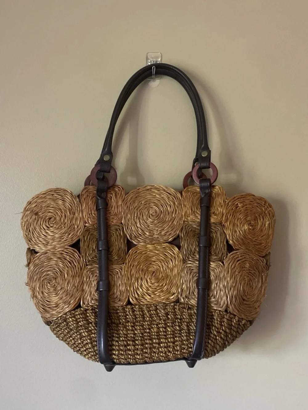 Source Unknown Natural Straw Circle-Tile Tote with Dark Brown Handles